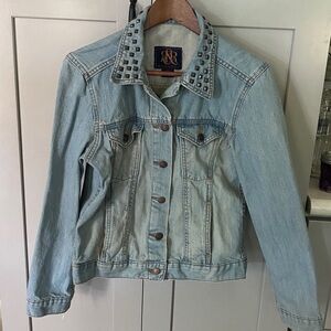 Rock & Republic Studded Collar Denim Jean Jacket Women’s M Light Wash Cotton‎